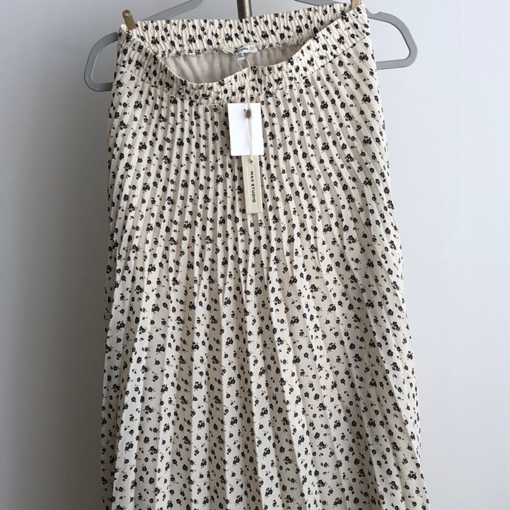 Max Studio Pleated Midi Skirt